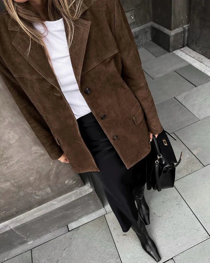 Zeitloses Wildleder - Blazerjackett für schickes Layering - Livezo