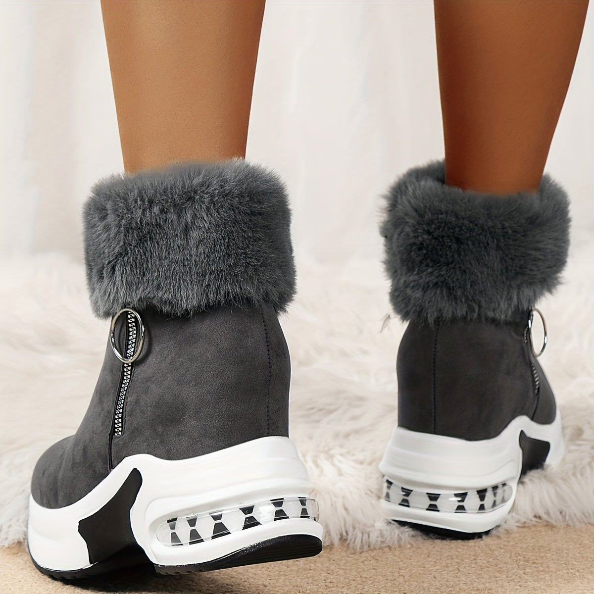 Karyn | Gepolsterte Damenstiefel - Livezo